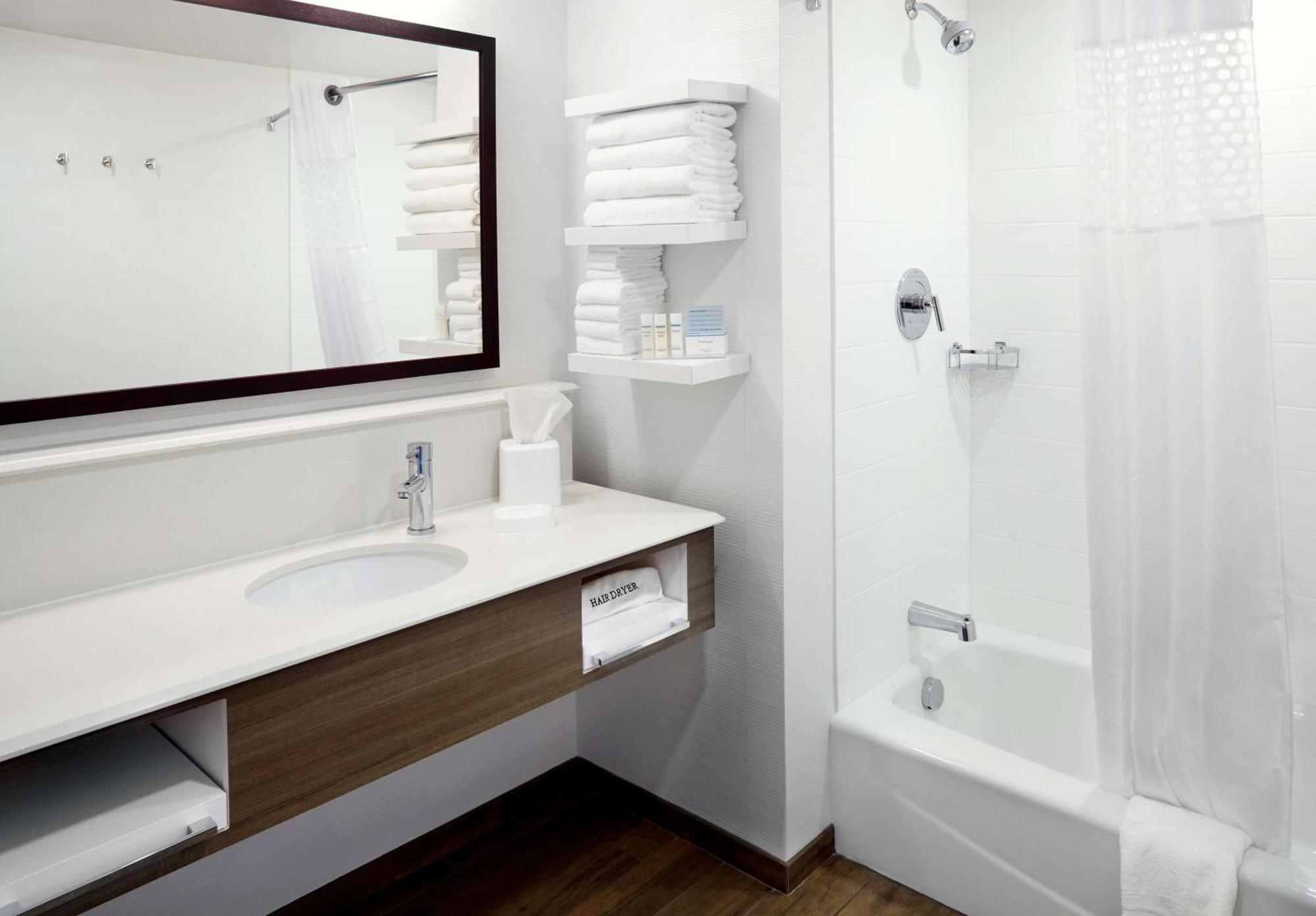 Hampton Inn & Suites Pittsburgh Airport South/Settlers Ridge Robinson Township Εξωτερικό φωτογραφία