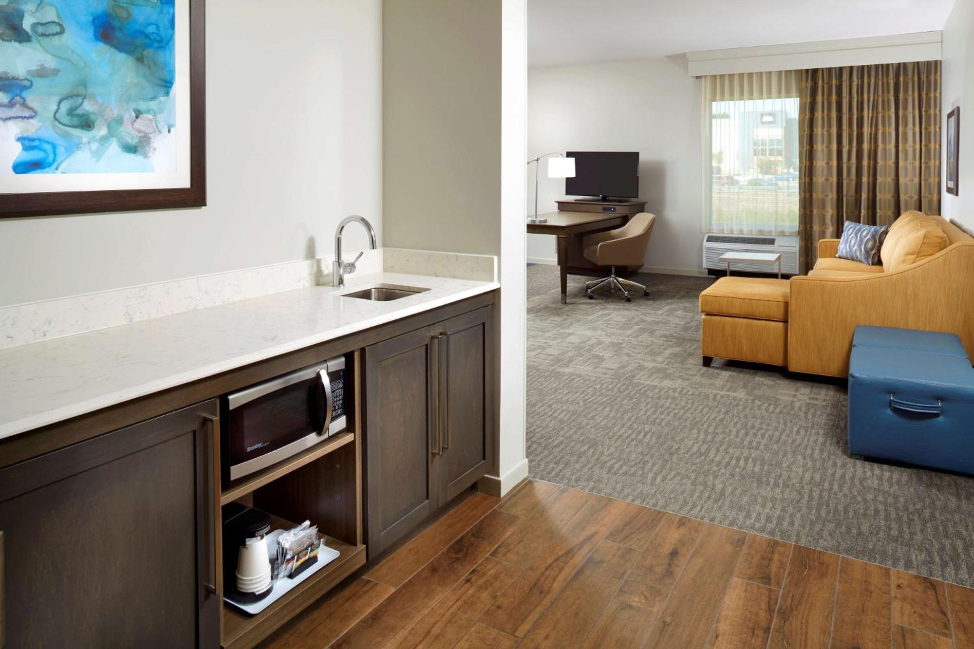 Hampton Inn & Suites Pittsburgh Airport South/Settlers Ridge Robinson Township Εξωτερικό φωτογραφία