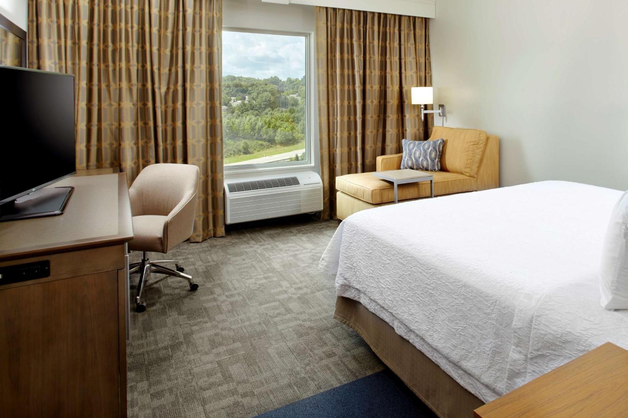 Hampton Inn & Suites Pittsburgh Airport South/Settlers Ridge Robinson Township Εξωτερικό φωτογραφία