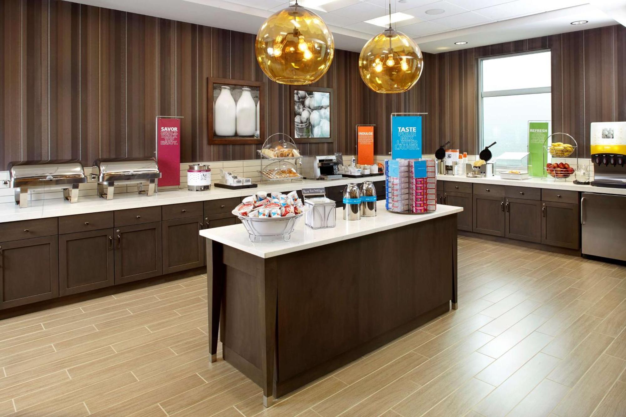 Hampton Inn & Suites Pittsburgh Airport South/Settlers Ridge Robinson Township Εξωτερικό φωτογραφία